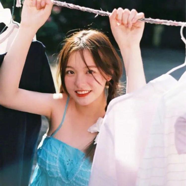 濑田宗次郎（身份：十刃最强、“天剑”、微笑的修罗） - 热门美剧全集在线观看 - 网络观影